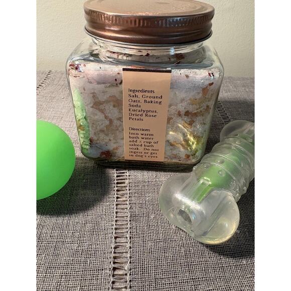 K9 Refresh Oats Bath Soak for Dogs by Exfolia Essence 15oz - Picture 4 of 8